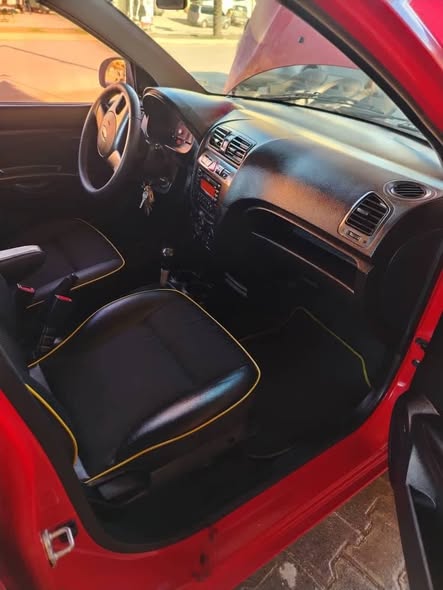 كيا مورننغ 2011 - صورة 3