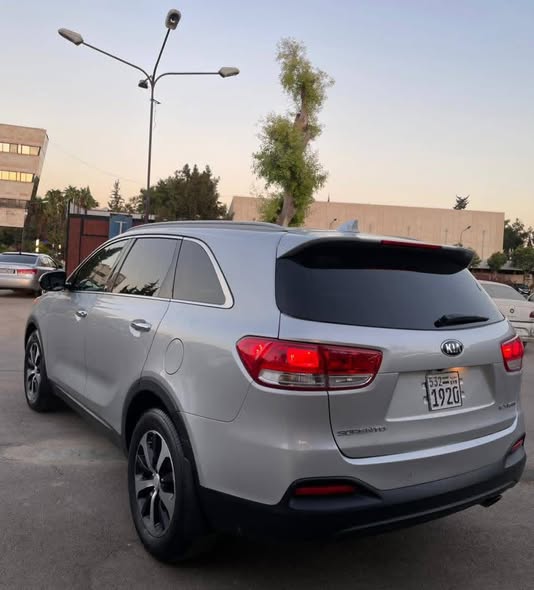 كيا سورينتو 2016 - صورة 5