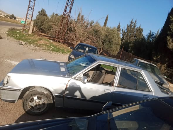 متسوبيشي لانسر 1983 - صورة 5