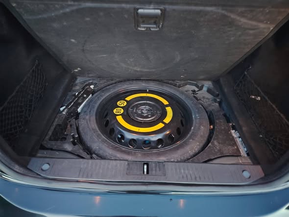 مرسيدس S350 2012 - صورة 2