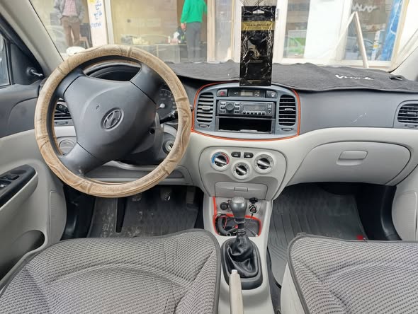 هونداي فيرنا 2008 - صورة 5