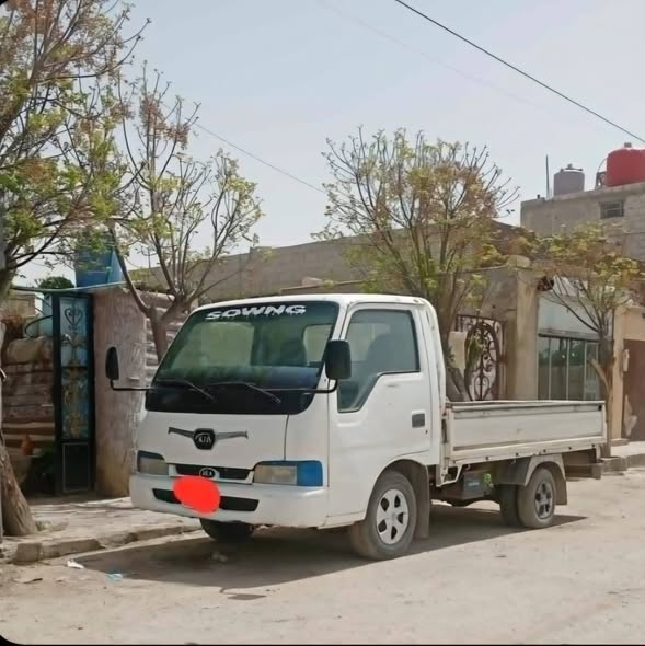 كيا شبح 1997 - صورة 1