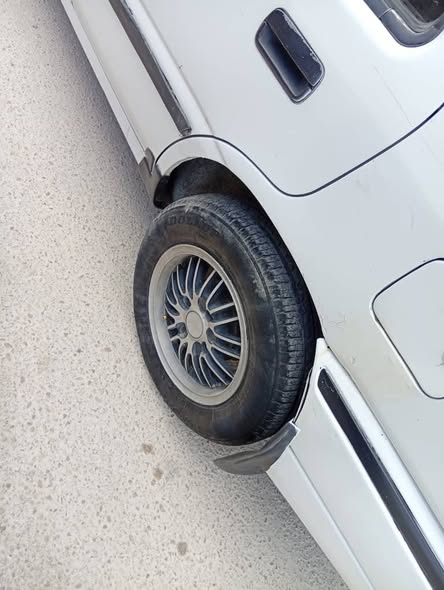 هونداي اكسل 1993 - صورة 2