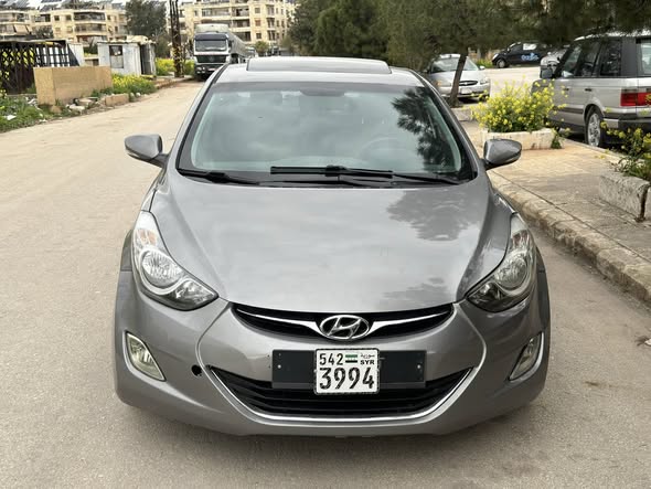 هيونداي افانتي 2011 - صورة 4