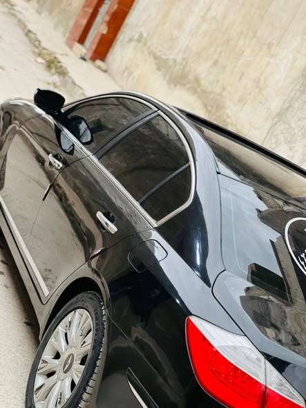 جينسيس جينسيس 2011 - صورة 4