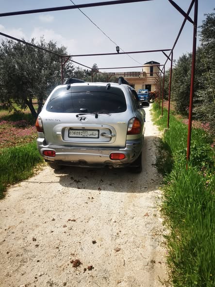 هيونداي سنتافي 2004 - صورة 4