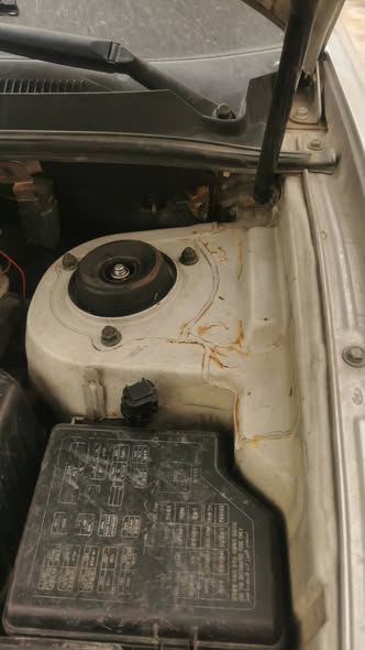 هيونداي سنتافي 2004 - صورة 5