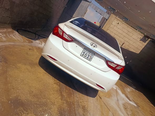 هونداي سوناتا 2012 - صورة 2