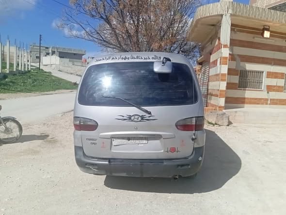 هيونداي ستاركس 1999 - صورة 5