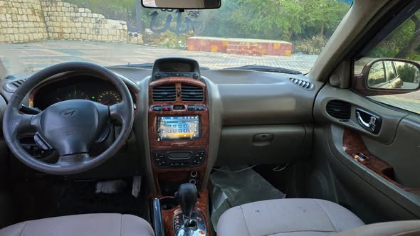 هيونداي سنتافي 2002 - صورة 2