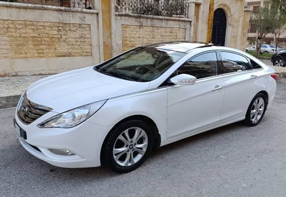 هيونداي سوناتا 2011 - صورة 2