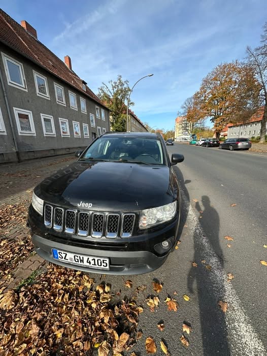 جيب شيروكي 2012