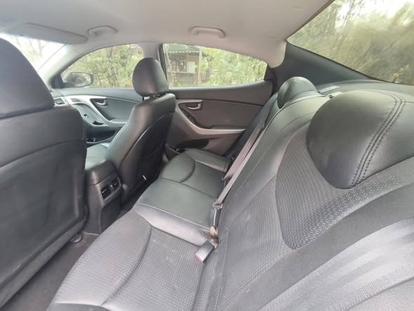 هيونداي افانتي 2014 - صورة 5