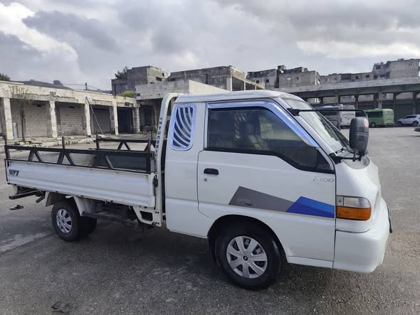 هونداي اتش 100 2001 - صورة 4