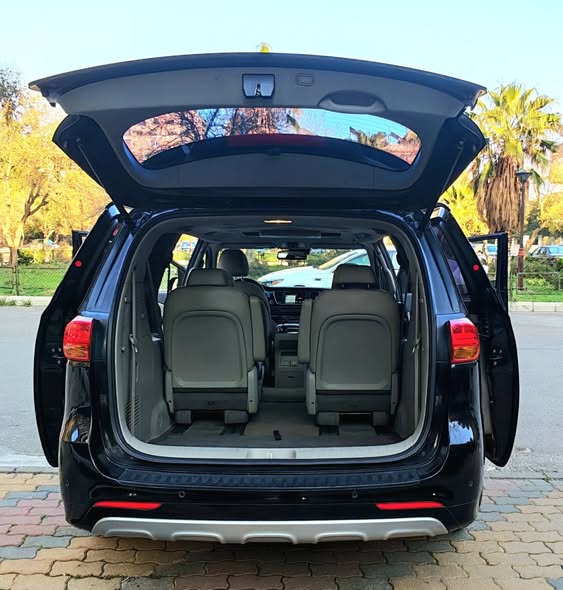 كيا كرنفال 2017 - صورة 3