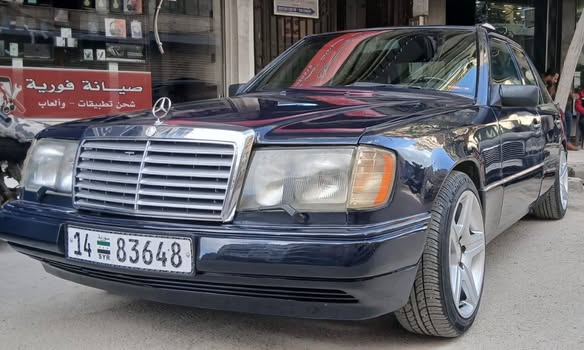 مرسيدس 200 1988 - صورة 2