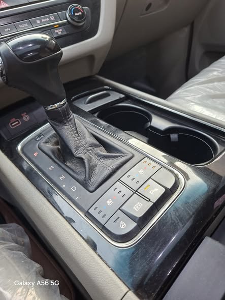 كيا كرنفال 2016 - صورة 5