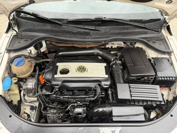 فولكس فاغن سي سي 2010 - صورة 5