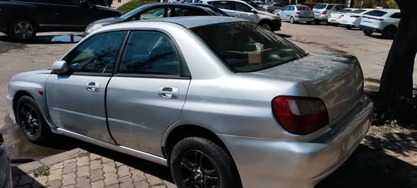 سوبارو امبريزا 2003 - صورة 4