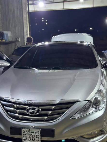 هيونداي سوناتا 2011 - صورة 3