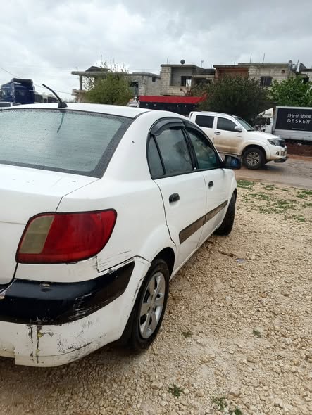 كيا ريو 2009 - صورة 3