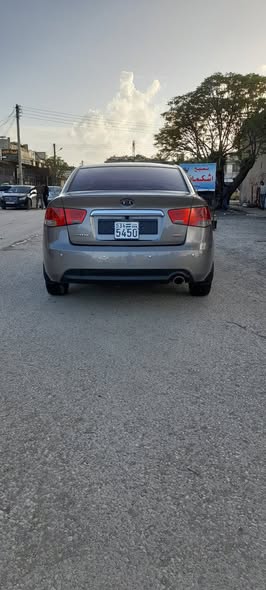 كيا فورتي 2012 - صورة 3