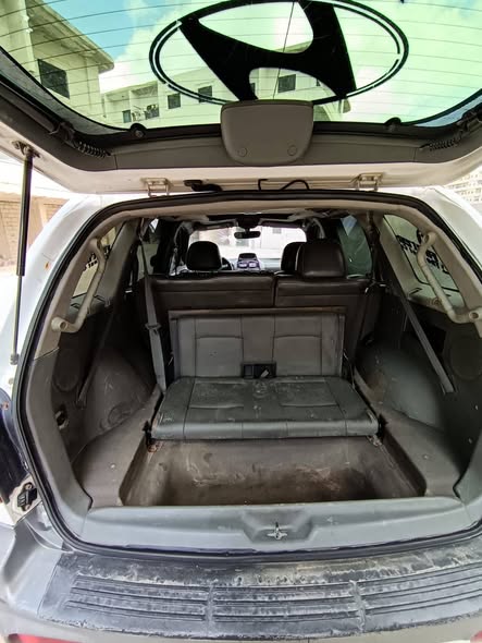 هيونداي سنتافي 2001 - صورة 1