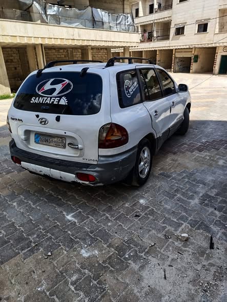 هيونداي سنتافي 2001 - صورة 2