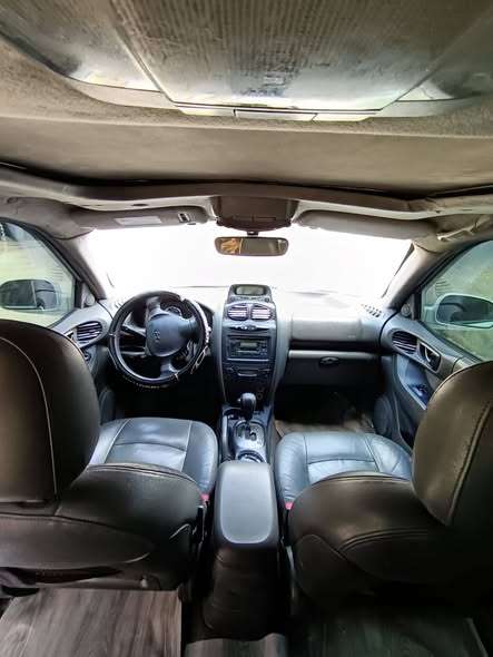 هيونداي سنتافي 2001 - صورة 4