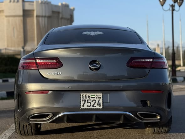 مرسيدس E200 2021 - صورة 5