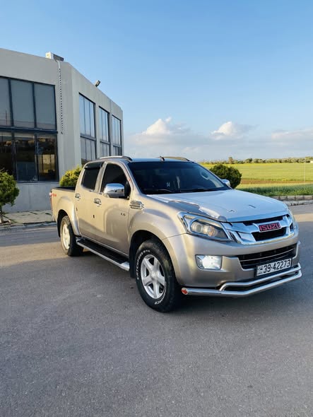 اسوزو ديمكس 2014 - صورة 2