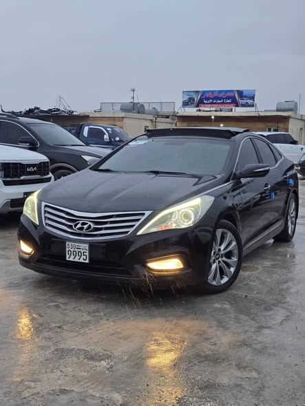 هيونداي أزيرا 2012 - صورة 2