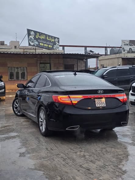 هيونداي أزيرا 2012 - صورة 5