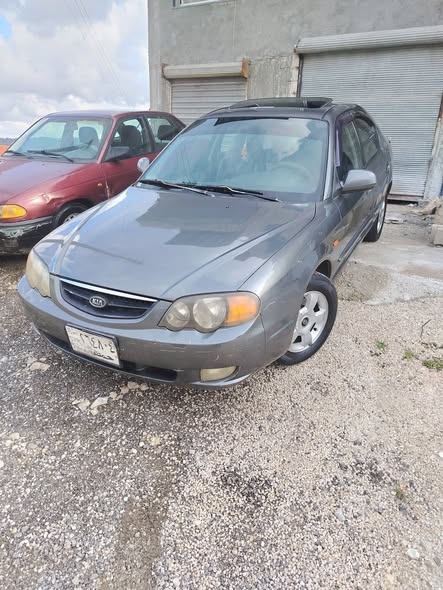 كيا شوما 2002 - صورة 2