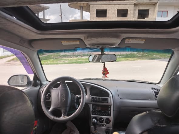 كيا شوما 2002 - صورة 3