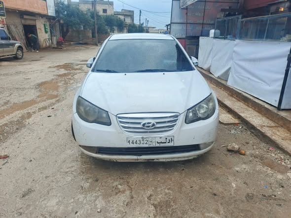 هيونداي أفانتي 2008 - صورة 1