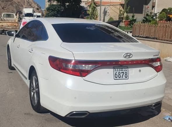 هيونداي ازيرا 2015 - صورة 2