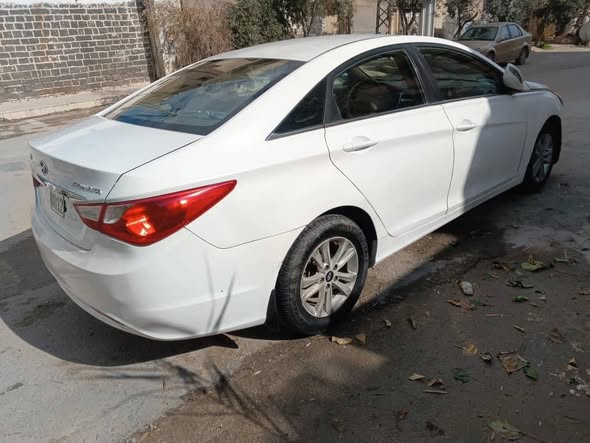 هيونداي سوناتا 2013 - صورة 2