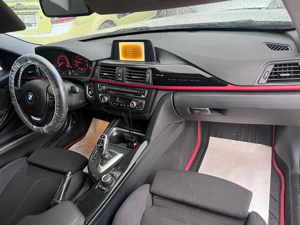 بي إم دبليو 328i 2014 - صورة 5