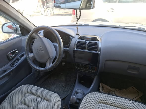 هونداي اكسنت 2005 - صورة 1