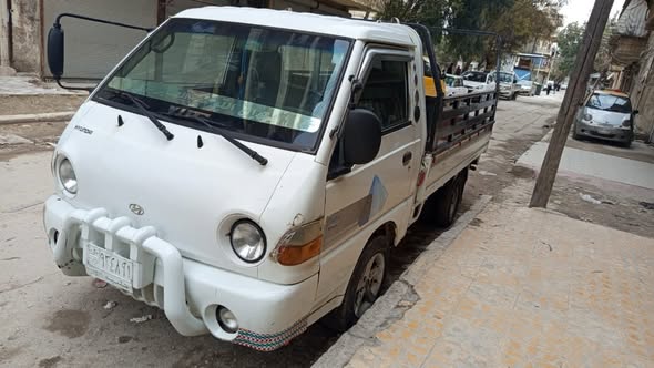 هونداي H100 2000 - صورة 2