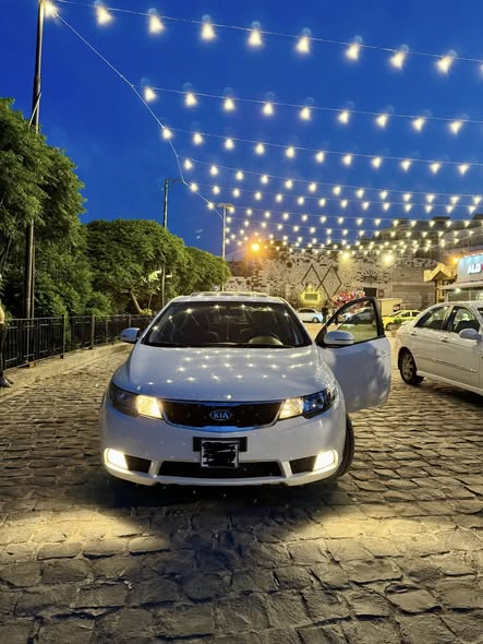 كيا فورتي 2012 - صورة 1