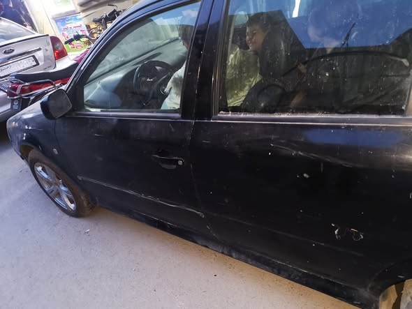 سكودا اوكتافيا 2003 - صورة 2