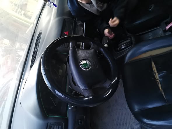 سكودا اوكتافيا 2003 - صورة 4