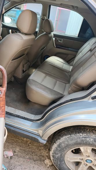 كيا سورينتو 2002 - صورة 5