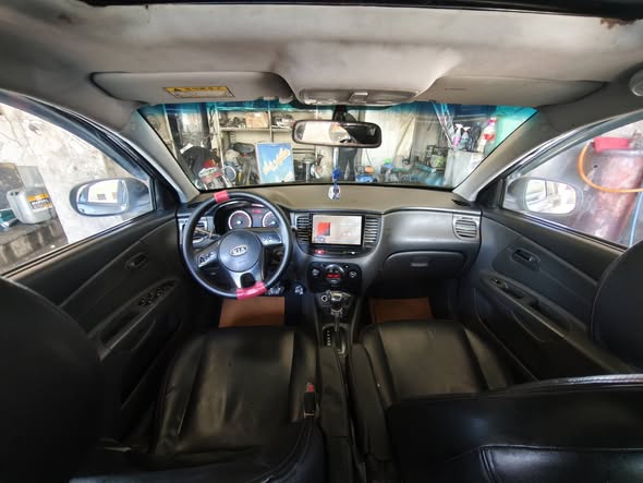 كيا ريو 2010 - صورة 1