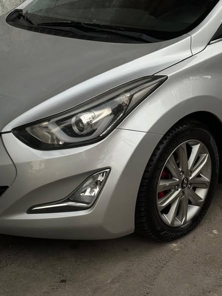 هيونداي افانتي 2014 - صورة 1