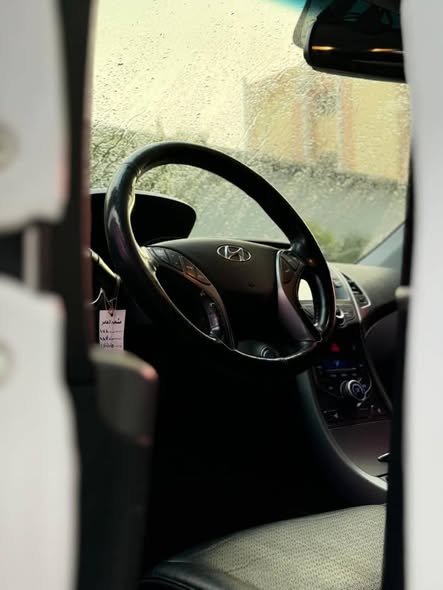 هيونداي افانتي 2014 - صورة 4