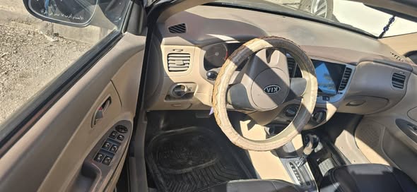 كيا ريو 2010 - صورة 4