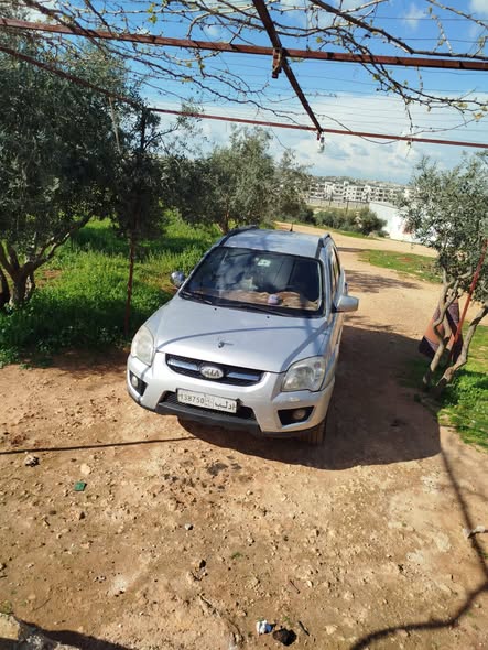 كيا سبورتاج 2009 - صورة 4